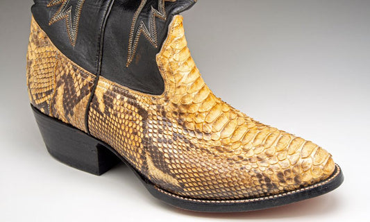 The Advantages of Choosing Exotic Leather