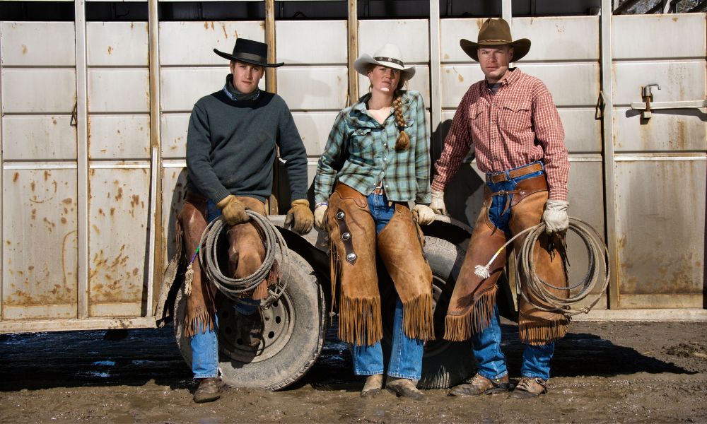 10 Cowboy Outfit Aesthetics To Consider for Spring – Country View ...