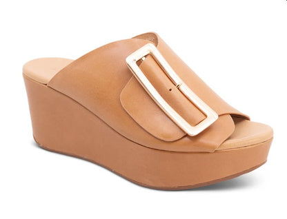 Women's Chocolat Blu Yasha Sandal in Camel Leather
