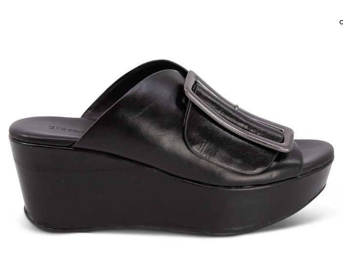 Women's Chocolat Blu Yasha Dress Sandals in Black Leather