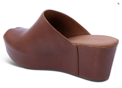 Chocolate Blu's Waan Brown